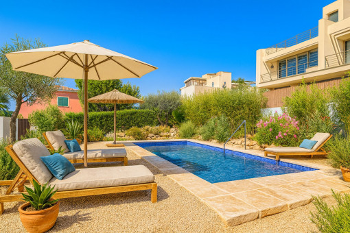 La zona de piscina aún puede personalizarse – aquí un posible ejemplo