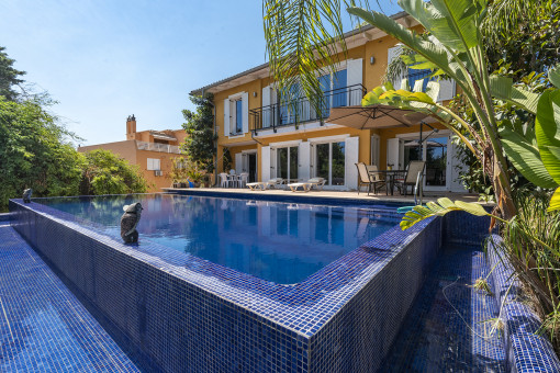 Villa de lujo con piscina en Magaluf