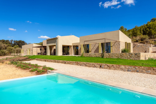 Finca de nueva construcción con impresionantes vistas, absoluta privacidad, acabados de alta gama en Manacor