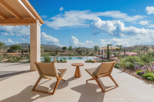 Exclusiva finca de lujo con piscina y vistas panoramicas en Cas Concos