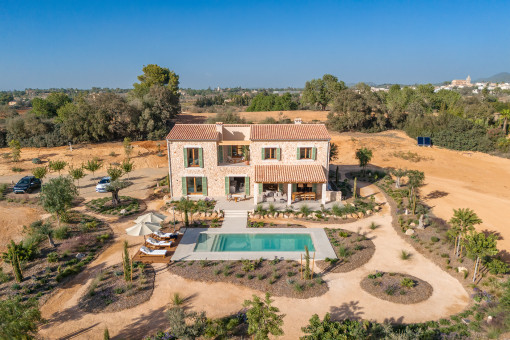 Finca de nueva construcción cerca de Cas Concos