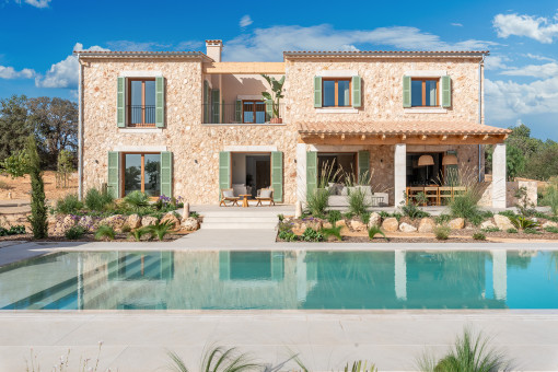 Finca con piscina