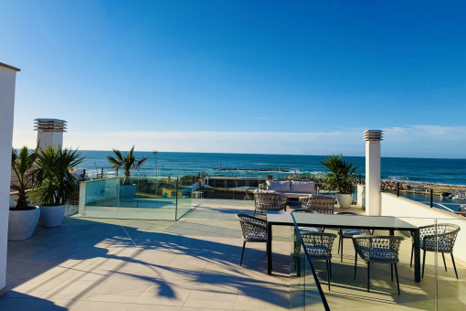 terraza privada en la azotea con vistas panoramicas