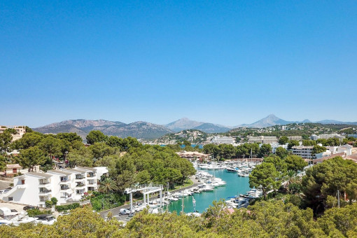Proyecto de una villa con vistas al puerto en Santa Ponsa