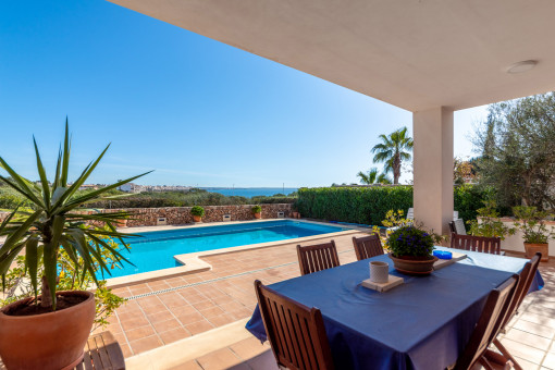 Terraza con vistas al mar