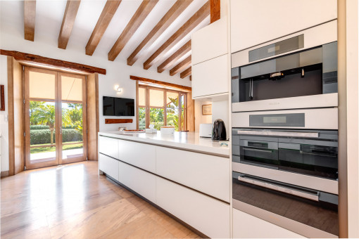 Cocina completamente equipada