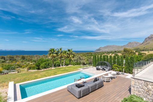 Chalet con vistas al mar, piscina y licencia de alquiler vacacional en la reserva natural de Colonia Sant Pere