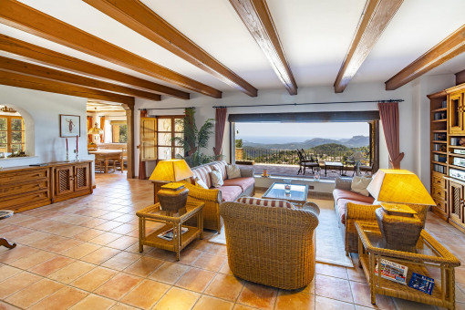 Salón con una vista