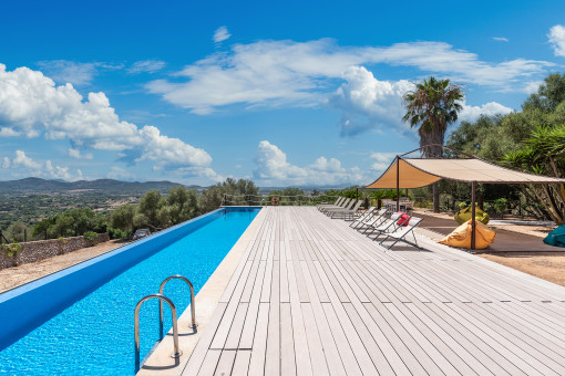 Piscina muy grande