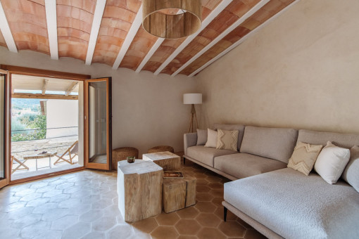 Bonita casa de pueblo reformada en el centro de Alaró