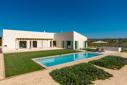Finca con piscina
