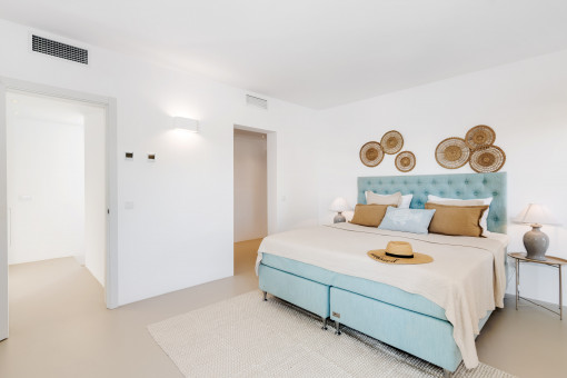 Dormitorio principal con vestidor