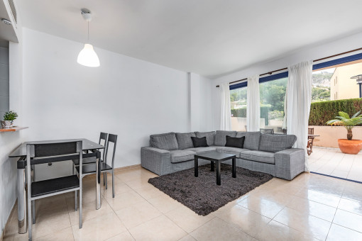 Salón-comedor bonito