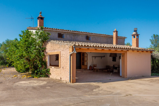 Finca rústica con vistas y mucho potencial cerca de Sant Joan
