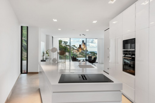 Bright kitchen