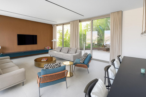 Salón en el nivel de entrada