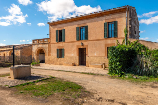Fachada frontal