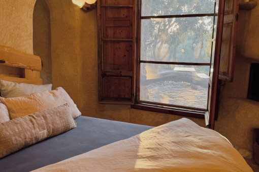 Uno de los cuatro dormitorios de la casa