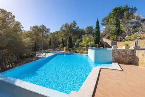 Comunidad muy bien cuidada