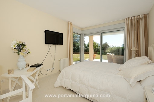 Dormitorio luminoso