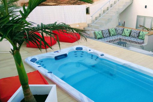 Jacuzzi con sistema de contracorriente 