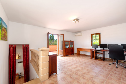 Planta superior con terraza privada