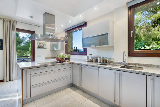 Amplia Cocina Integrada