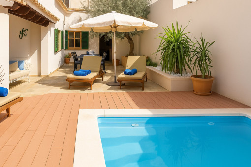 Patio con piscina