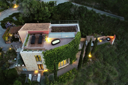 Finca de noche