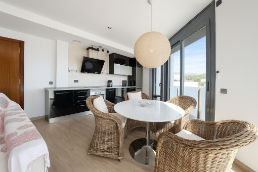 port-alcudia-spacious-terrace-walking-distance-sandy-beach-11