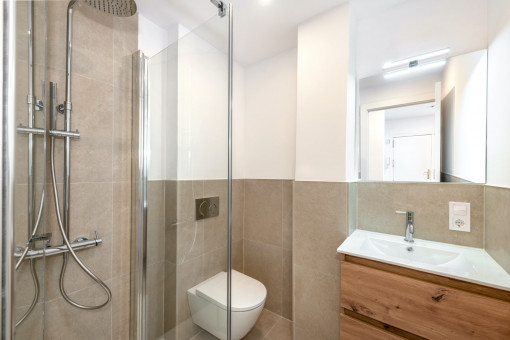 Cuatro de baño