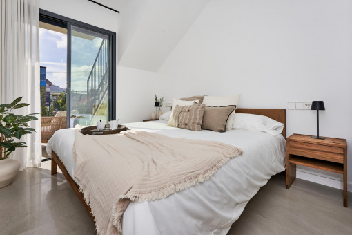 Dormitorio principal con acceso al jardin