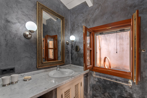 Baño casa de invitado 1