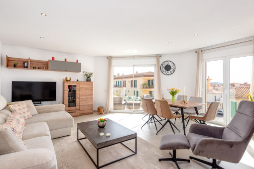 Luminoso apartamento con balcón en el centro de Llucmajor