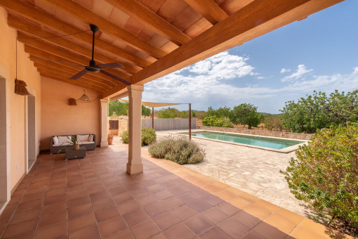 Terraza cubierta