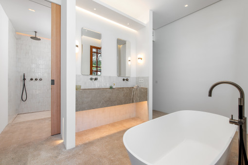 Bañera independiente