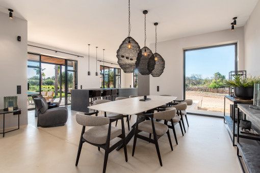 Salón-comedor abierto