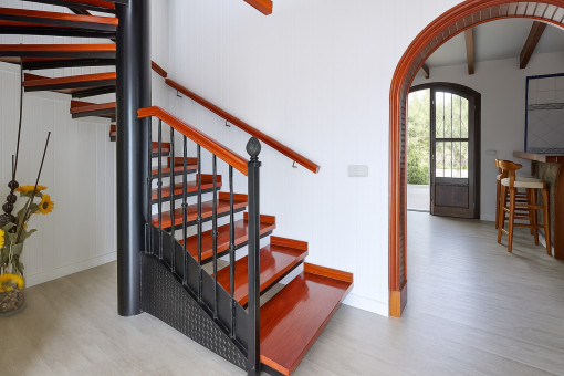 Escalera a la planta superior