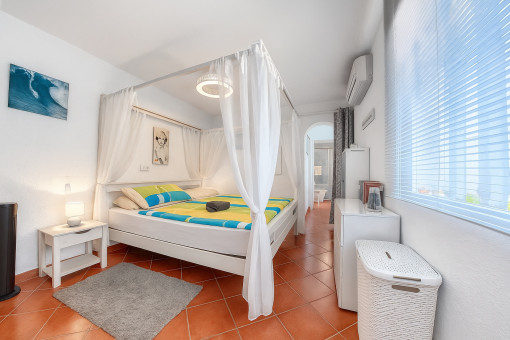 Dormitorio doble en planta baja