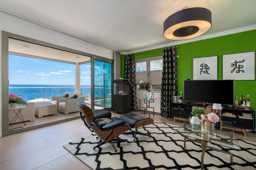 Salón con vistas al mar