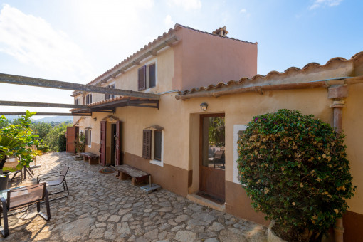 Finca con carácter en Manacor con terrazas perimetrales y amplias zonas exteriores