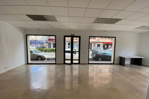 Amplia zona de ventas