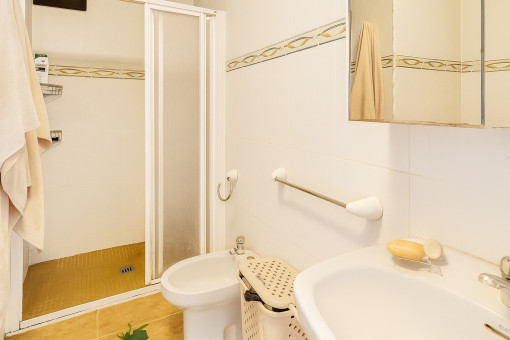 Baño de la vivienda inferior