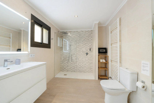 Baño del primer dormitorio doble