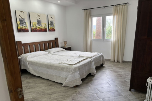 Tercer dormitorio con cama doble