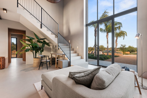 Entrada con escaleras