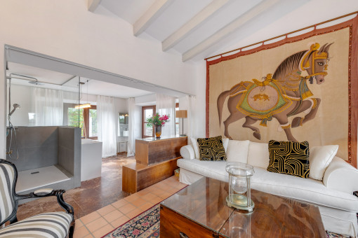 Master suite con ambiente cálido