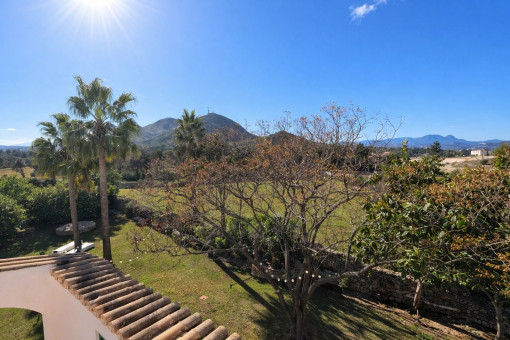 Vistas al campo y a la montaña