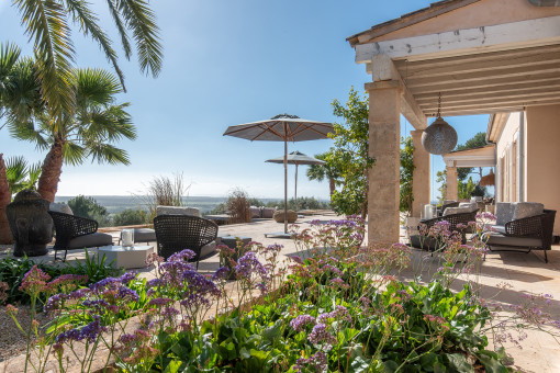 Terrassa con vista hasta Cabrera