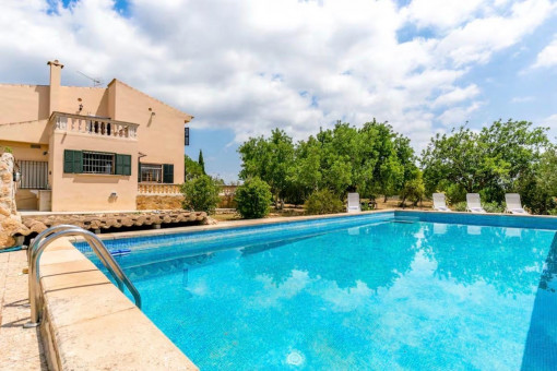 Finca en Llucmajor con licencia de alquiler vacacional